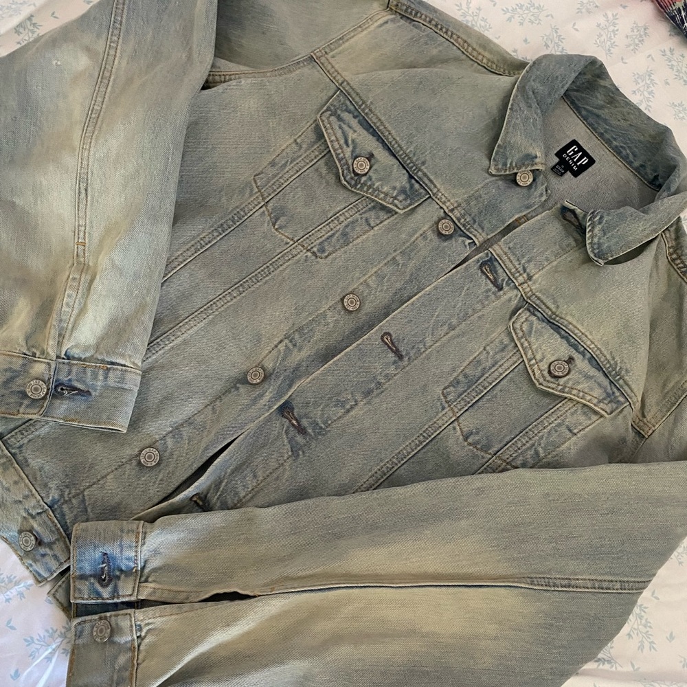 GAP Lightwashed Jean jacket